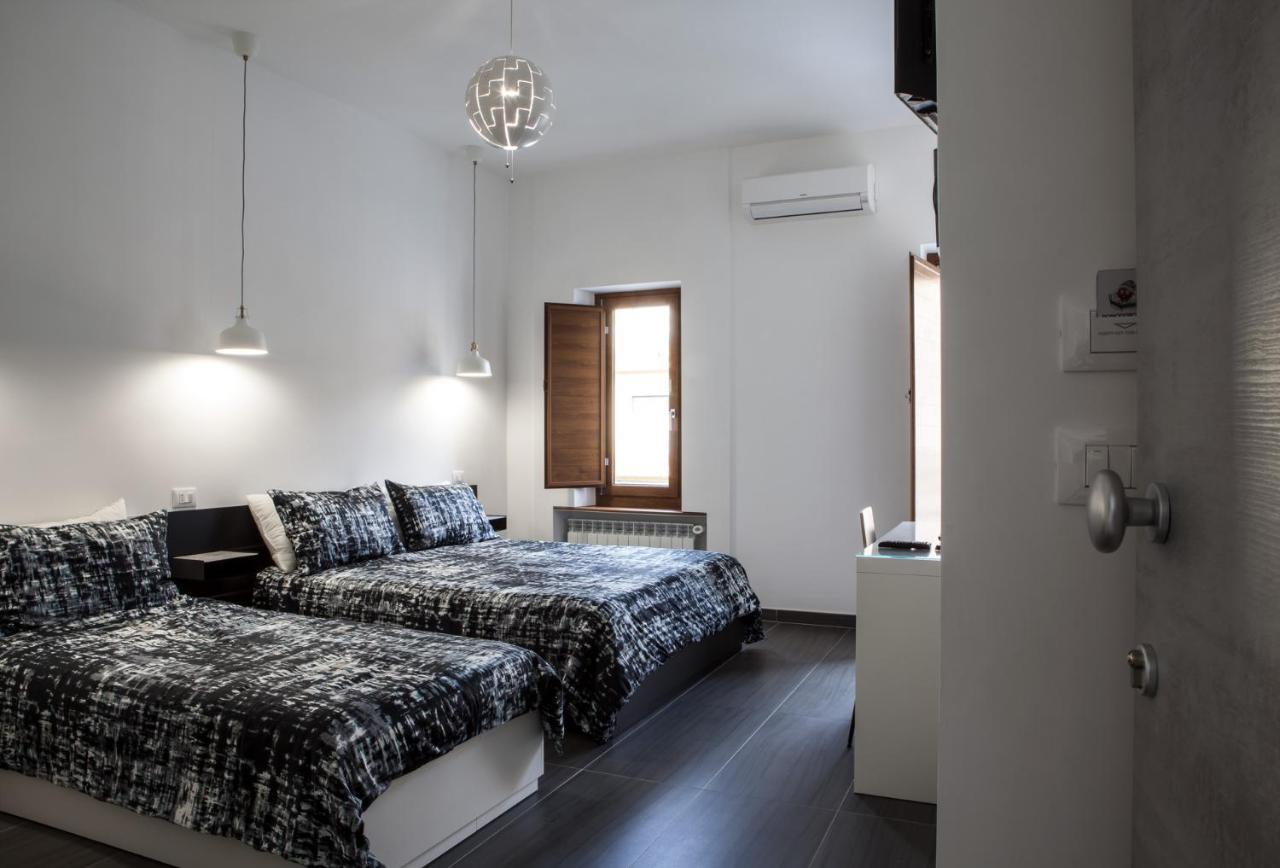 Pomodoro Bed Bed and Breakfast Καστροβιλάρι Εξωτερικό φωτογραφία