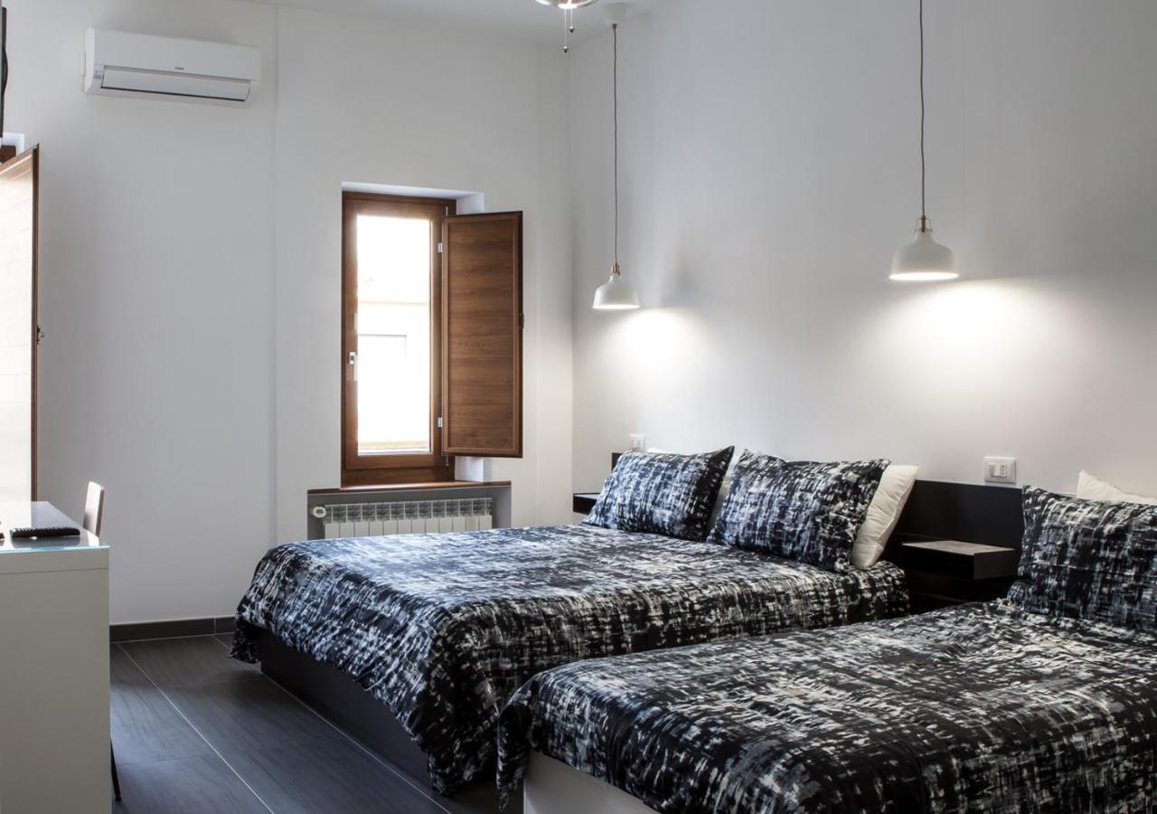 Pomodoro Bed Bed and Breakfast Καστροβιλάρι Εξωτερικό φωτογραφία